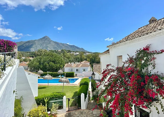 House In Marbella Surrounded By Golf Courses