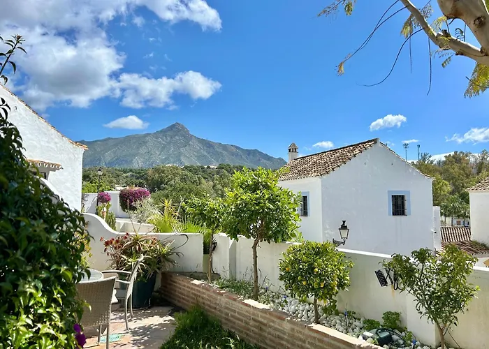 House In Marbella Surrounded By Golf Courses