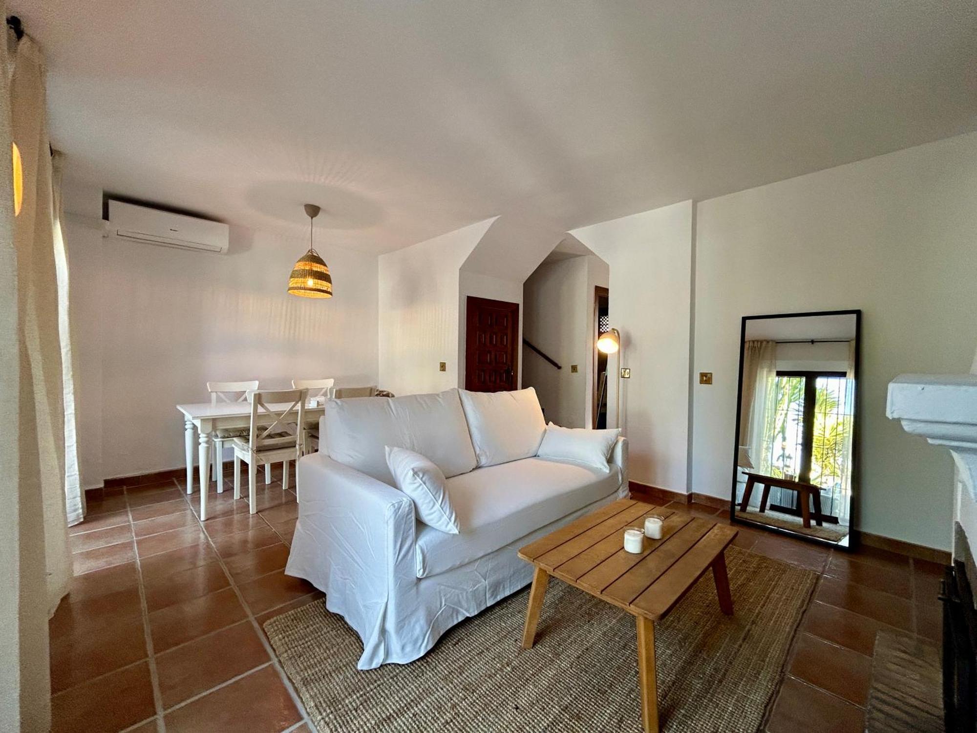 House In Surrounded By Golf Courses Casa de vacances