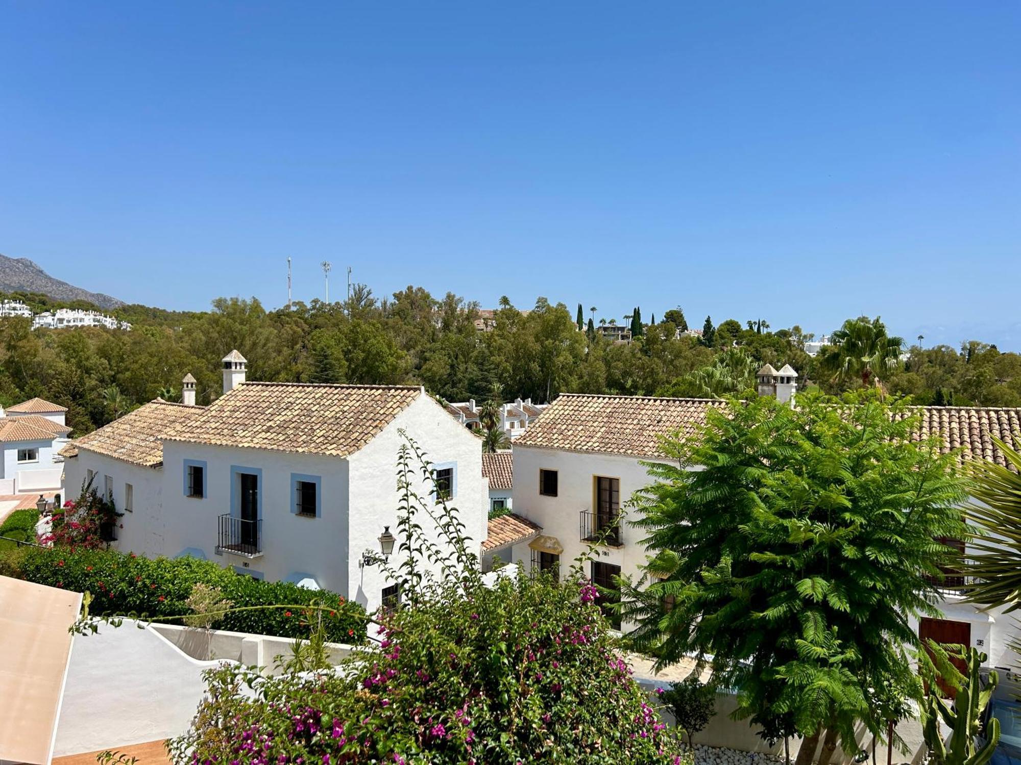 House In Surrounded By Golf Courses Casa de vacances *
